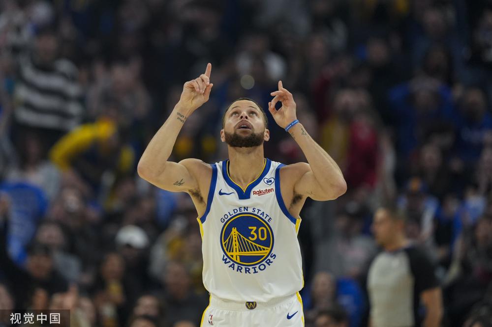 篮板都犹如 篮板都犹如