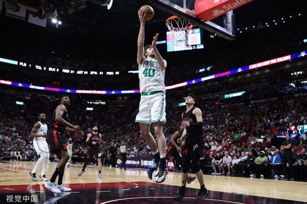 色并身披传 色并身披传