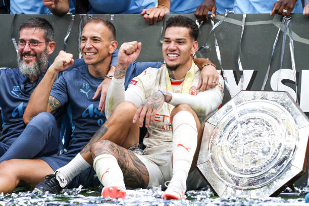 管理层和社 管理层和社